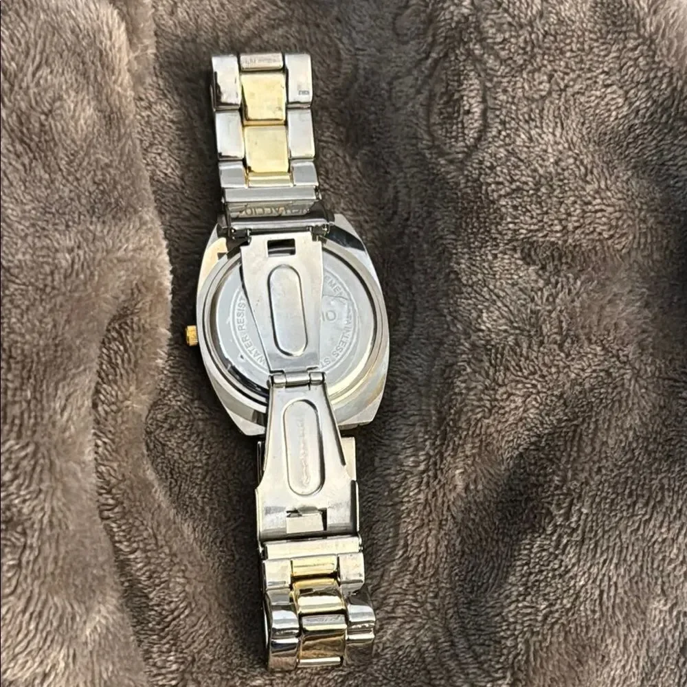 Vellaccio Gold and Silver Watch